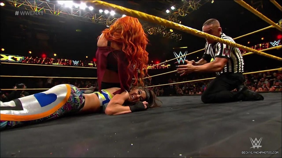 WWE_NXT21_mp4_003281166.jpg