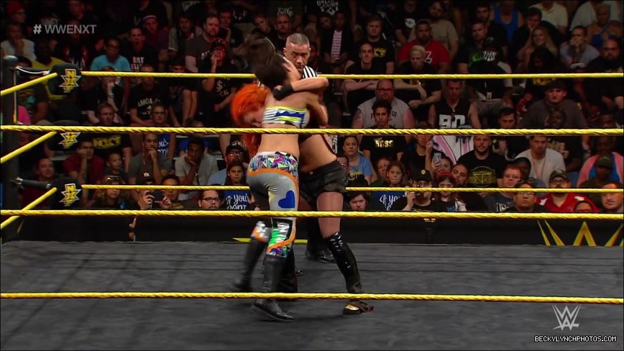 WWE_NXT21_mp4_003311166.jpg