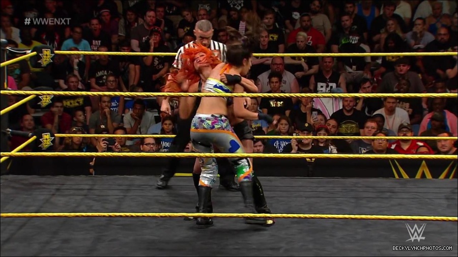 WWE_NXT21_mp4_003311566.jpg