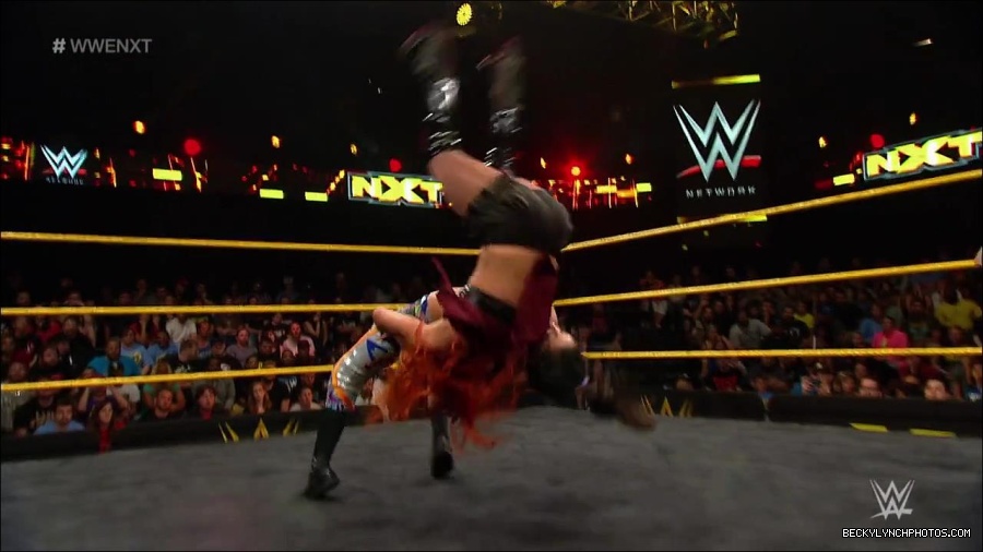 WWE_NXT21_mp4_003315566.jpg