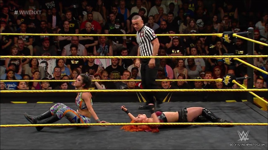 WWE_NXT21_mp4_003317166.jpg