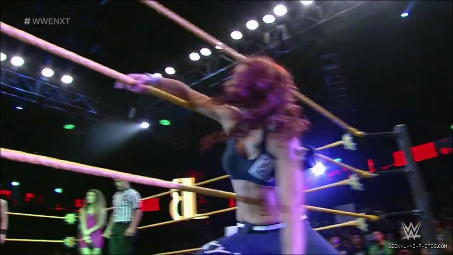 WWE_NXT37_mp4_000713033.jpg