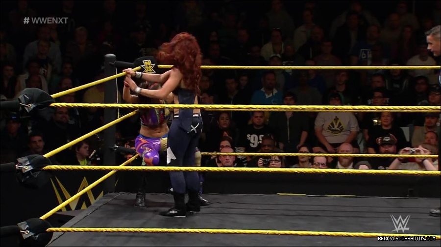 WWE_NXT37_mp4_000944233.jpg