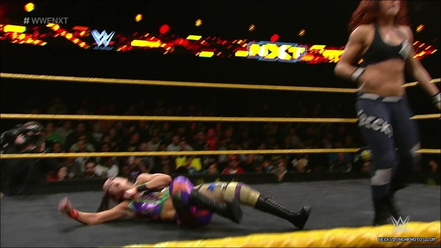 WWE_NXT37_mp4_000991033.jpg