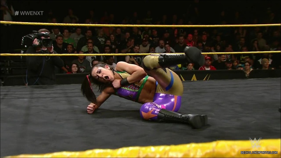 WWE_NXT37_mp4_000991833.jpg