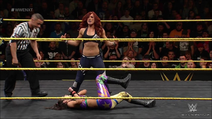 WWE_NXT37_mp4_001003833.jpg