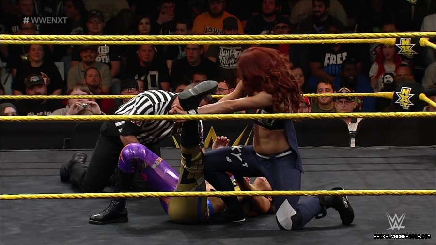 WWE_NXT37_mp4_001042300.jpg