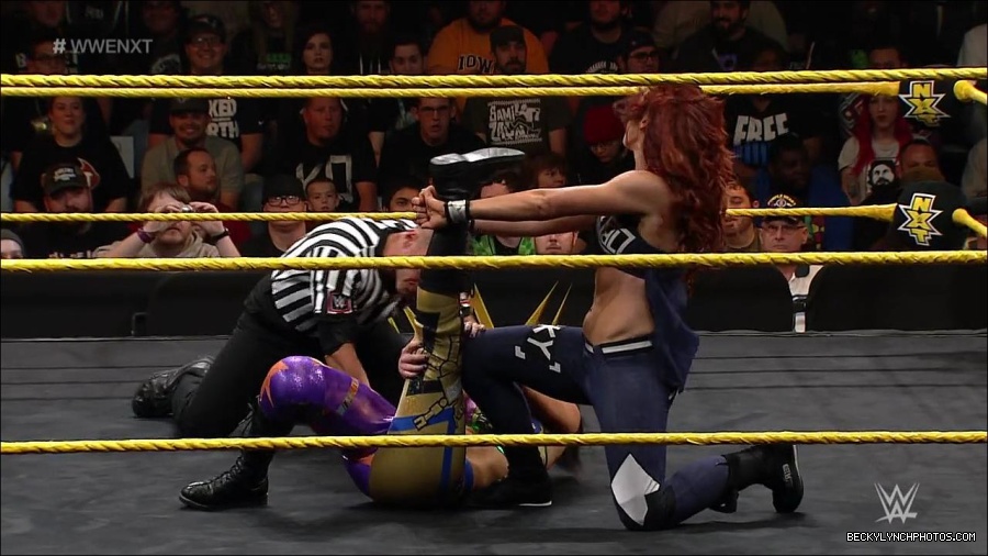 WWE_NXT37_mp4_001043500.jpg