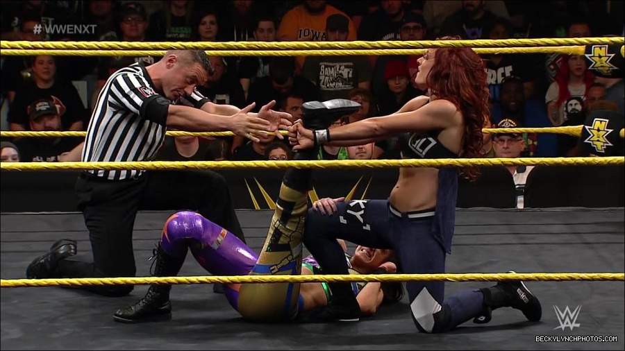 WWE_NXT37_mp4_001047900.jpg