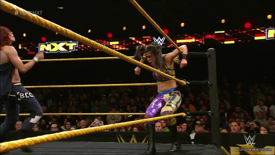 WWE_NXT37_mp4_001119100.jpg