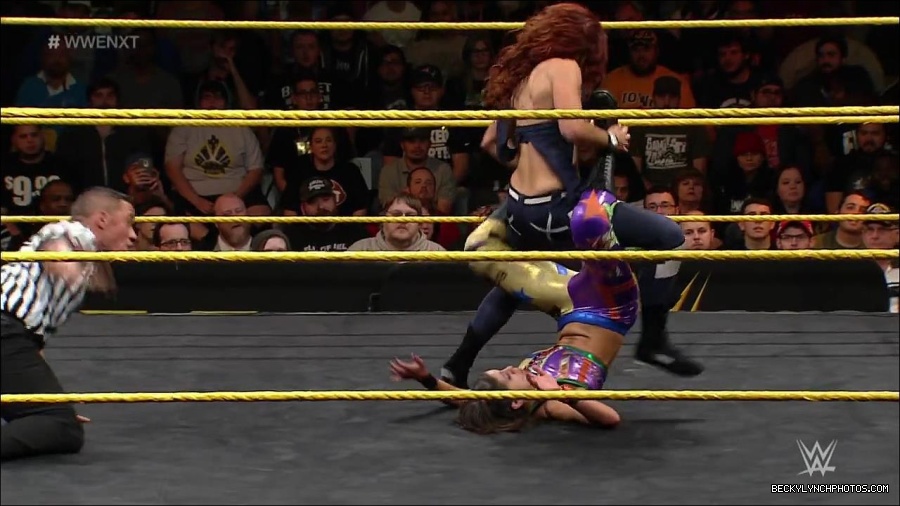 WWE_NXT37_mp4_001128700.jpg