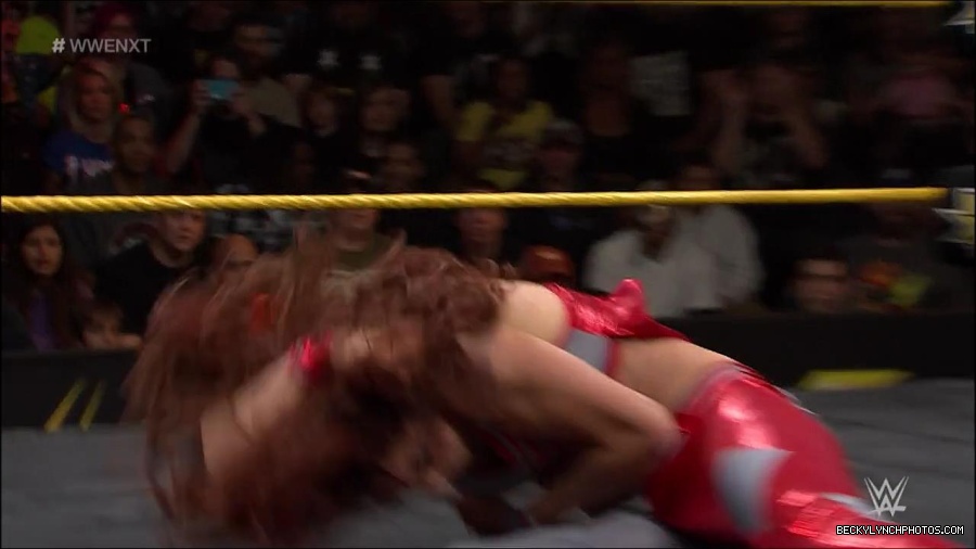 WWE_NXT45_mp4_001581166.jpg