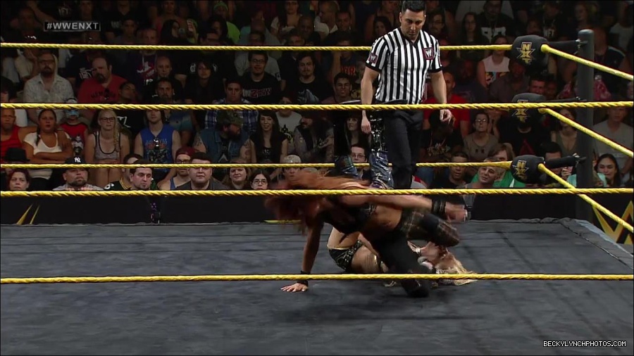 WWE_NXT19_mp4_001580033.jpg