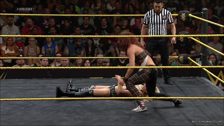 WWE_NXT19_mp4_001580833.jpg