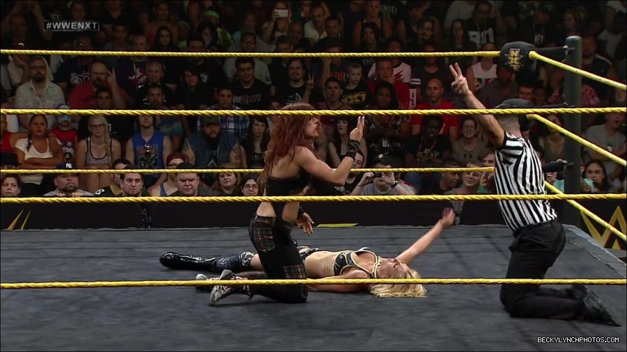 WWE_NXT19_mp4_001589633.jpg