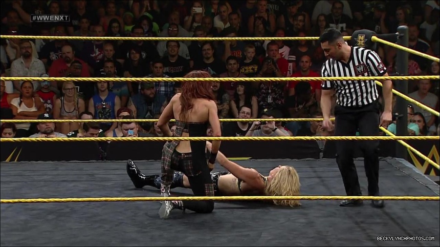 WWE_NXT19_mp4_001591633.jpg