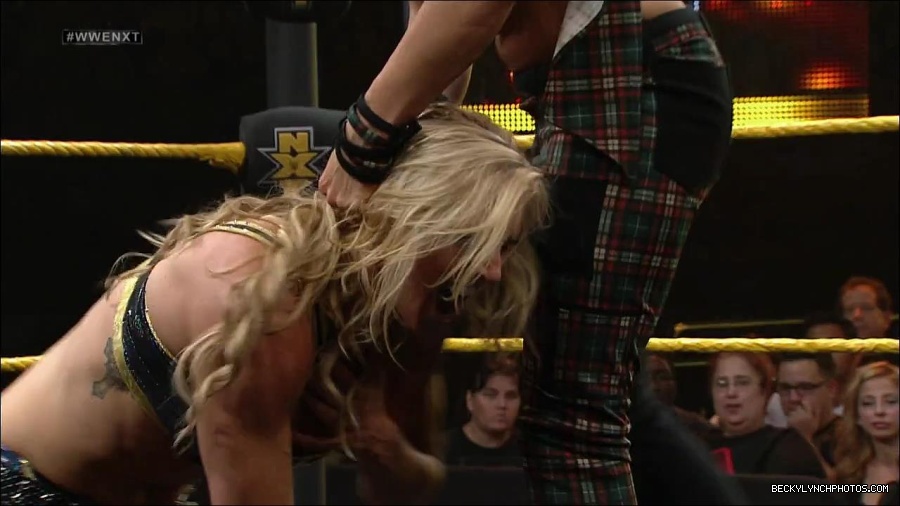 WWE_NXT19_mp4_001596033.jpg