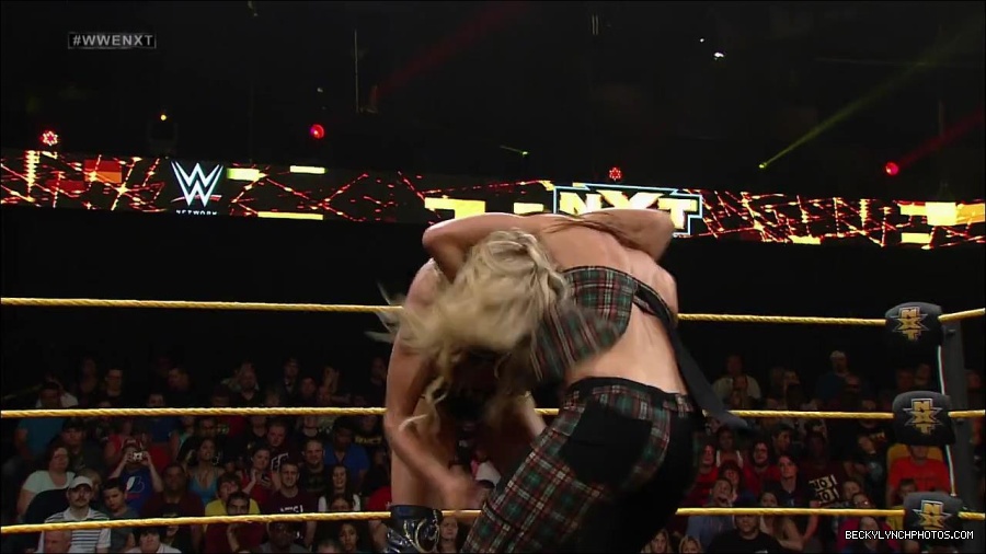 WWE_NXT19_mp4_001601633.jpg