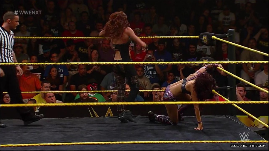 WWE_NXT12_mp4_002001800.jpg