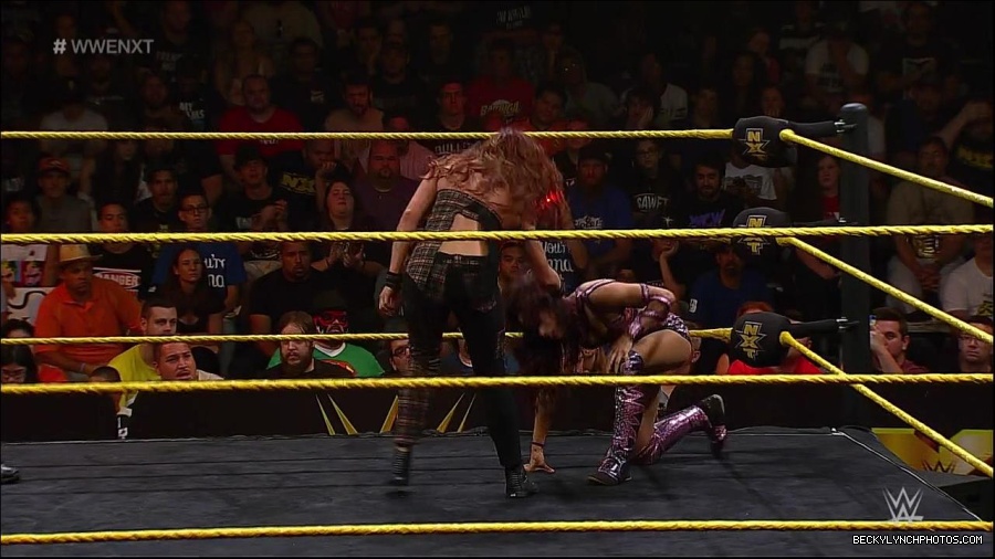 WWE_NXT12_mp4_002004200.jpg