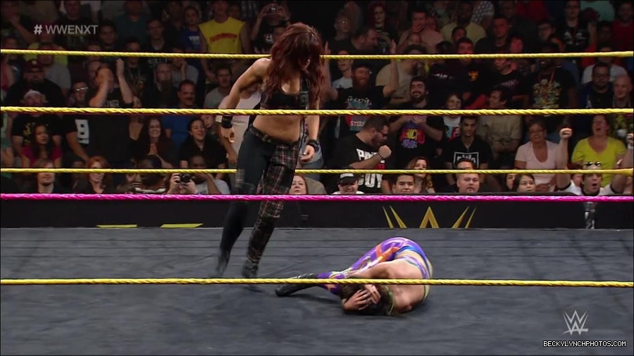 WWE_NXT10_mp4_002112066.jpg