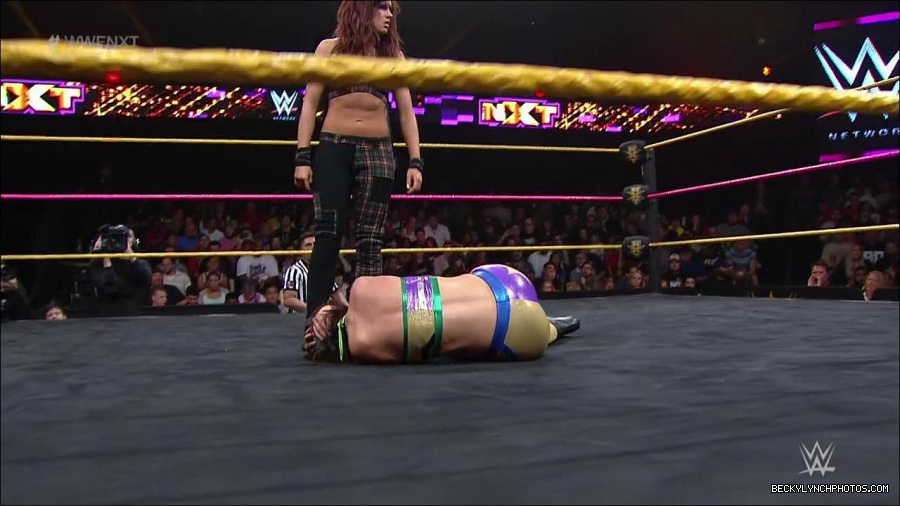 WWE_NXT10_mp4_002120466.jpg