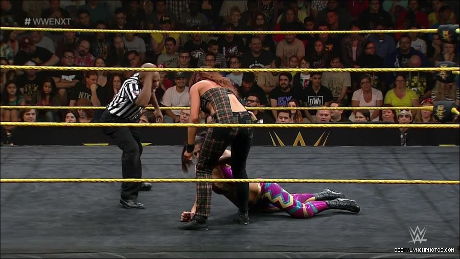 WWE_NXT8_mp4_002342533.jpg