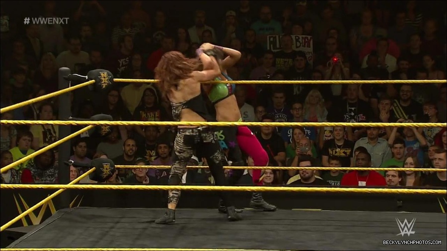 WWE_NXT6_mp4_000296433.jpg