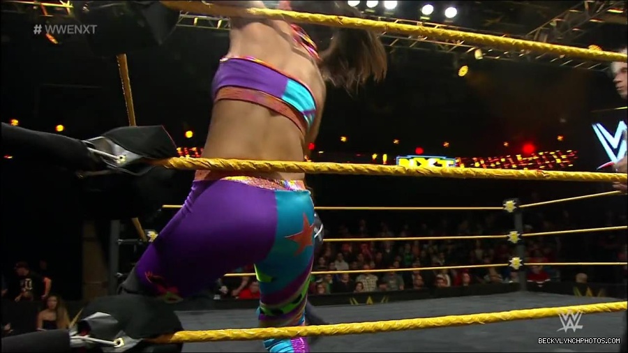 WWE_NXT2_mp4_001048300.jpg