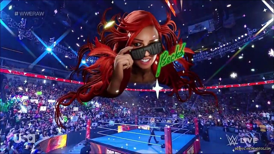 WWE_RAW_30th_May_2022_720p_WEBRip_h264_mp4_000065415.jpg