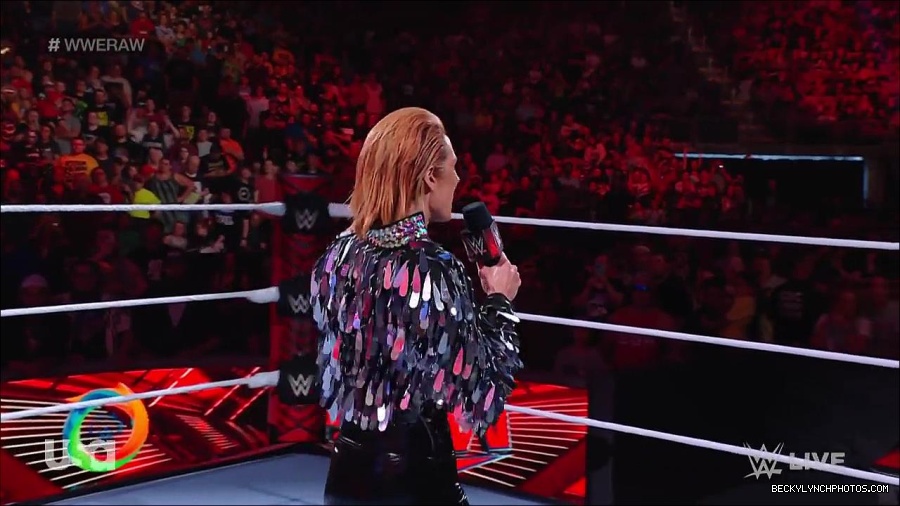 WWE_RAW_30th_May_2022_720p_WEBRip_h264_mp4_000158758.jpg