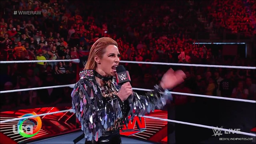 WWE_RAW_30th_May_2022_720p_WEBRip_h264_mp4_000163563.jpg