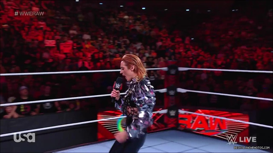 WWE_RAW_30th_May_2022_720p_WEBRip_h264_mp4_000169169.jpg