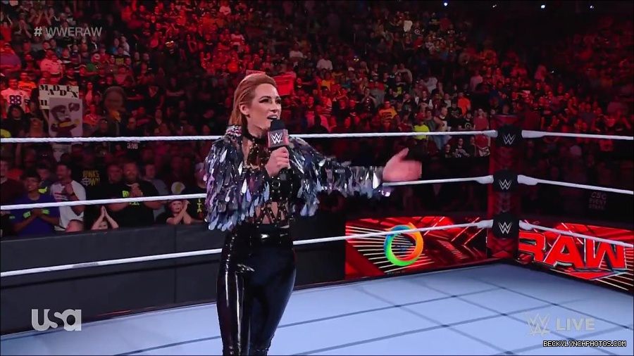 WWE_RAW_30th_May_2022_720p_WEBRip_h264_mp4_000170370.jpg