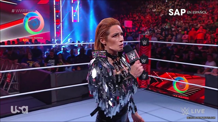 WWE_RAW_30th_May_2022_720p_WEBRip_h264_mp4_000179979.jpg