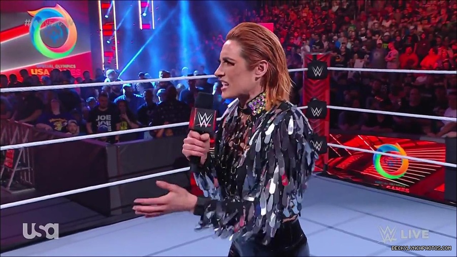 WWE_RAW_30th_May_2022_720p_WEBRip_h264_mp4_000189989.jpg