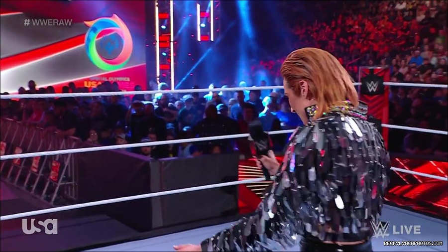 WWE_RAW_30th_May_2022_720p_WEBRip_h264_mp4_000225625.jpg
