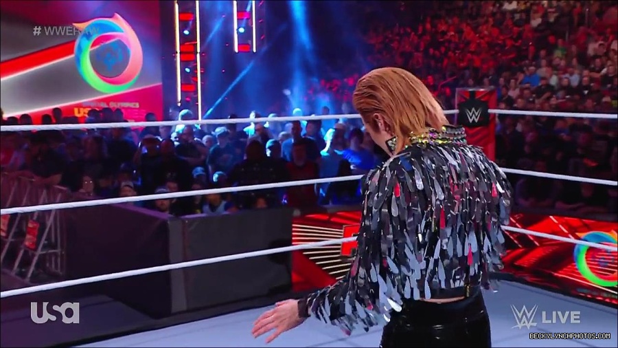 WWE_RAW_30th_May_2022_720p_WEBRip_h264_mp4_000226025.jpg