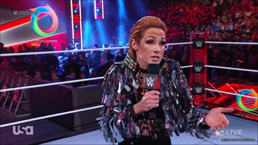 WWE_RAW_30th_May_2022_720p_WEBRip_h264_mp4_000234434.jpg