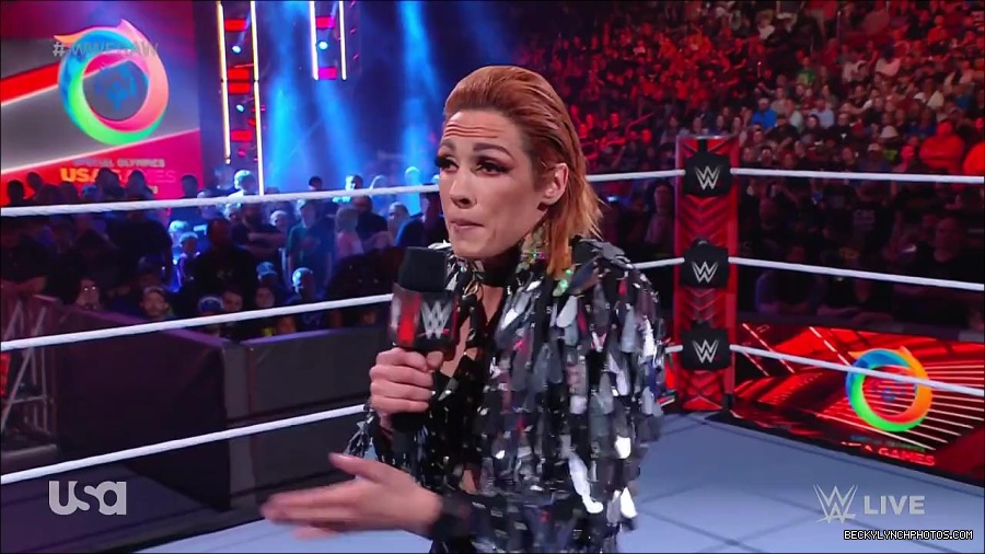 WWE_RAW_30th_May_2022_720p_WEBRip_h264_mp4_000235235.jpg