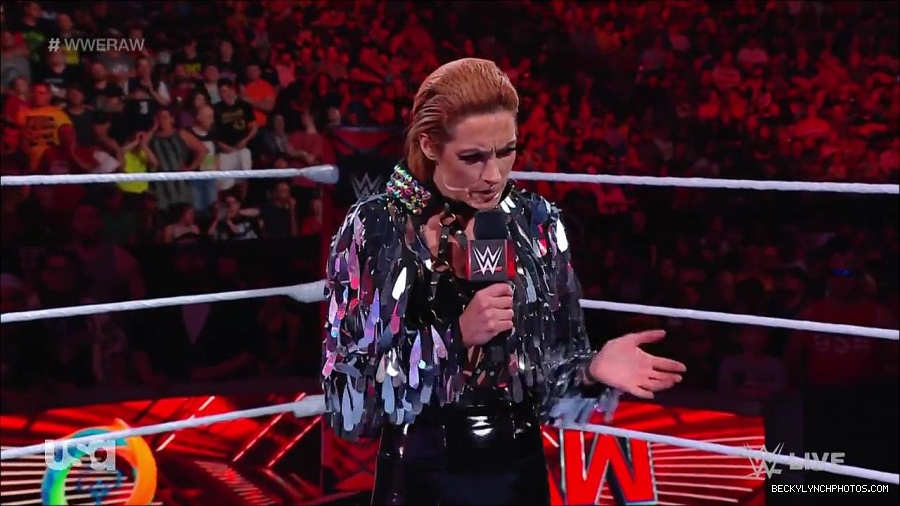 WWE_RAW_30th_May_2022_720p_WEBRip_h264_mp4_000260860.jpg