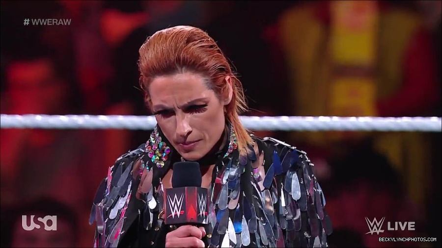 WWE_RAW_30th_May_2022_720p_WEBRip_h264_mp4_000262462.jpg