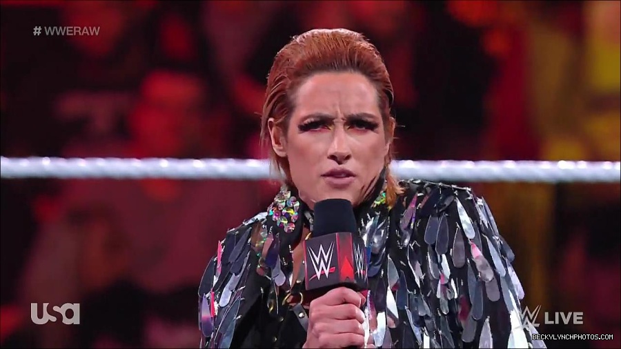 WWE_RAW_30th_May_2022_720p_WEBRip_h264_mp4_000264864.jpg