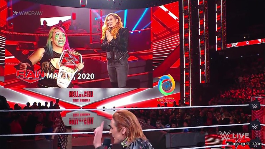 WWE_RAW_30th_May_2022_720p_WEBRip_h264_mp4_000327727.jpg