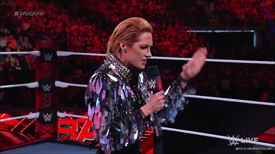 WWE_RAW_30th_May_2022_720p_WEBRip_h264_mp4_000339339.jpg