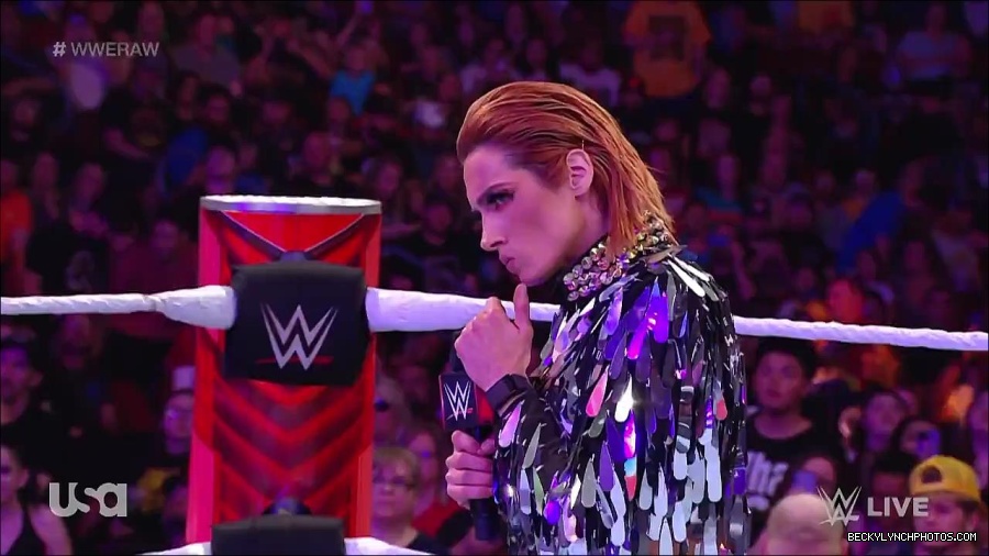 WWE_RAW_30th_May_2022_720p_WEBRip_h264_mp4_000403403.jpg