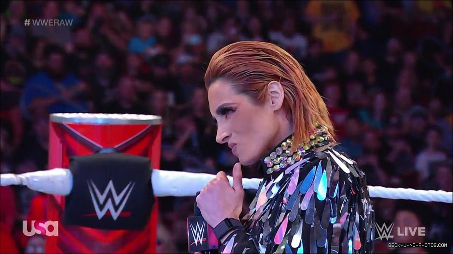 WWE_RAW_30th_May_2022_720p_WEBRip_h264_mp4_000410209.jpg