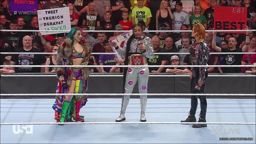 WWE_RAW_30th_May_2022_720p_WEBRip_h264_mp4_000524891.jpg