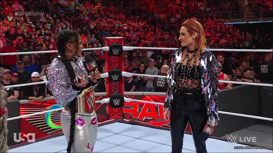 WWE_RAW_30th_May_2022_720p_WEBRip_h264_mp4_000543309.jpg