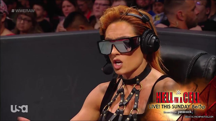 WWE_RAW_30th_May_2022_720p_WEBRip_h264_mp4_000731497.jpg